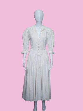1970s-1980s DROP WAIST Button Up Fit and Flare 3/4 Sleeve Dress W/Pockets. S-M